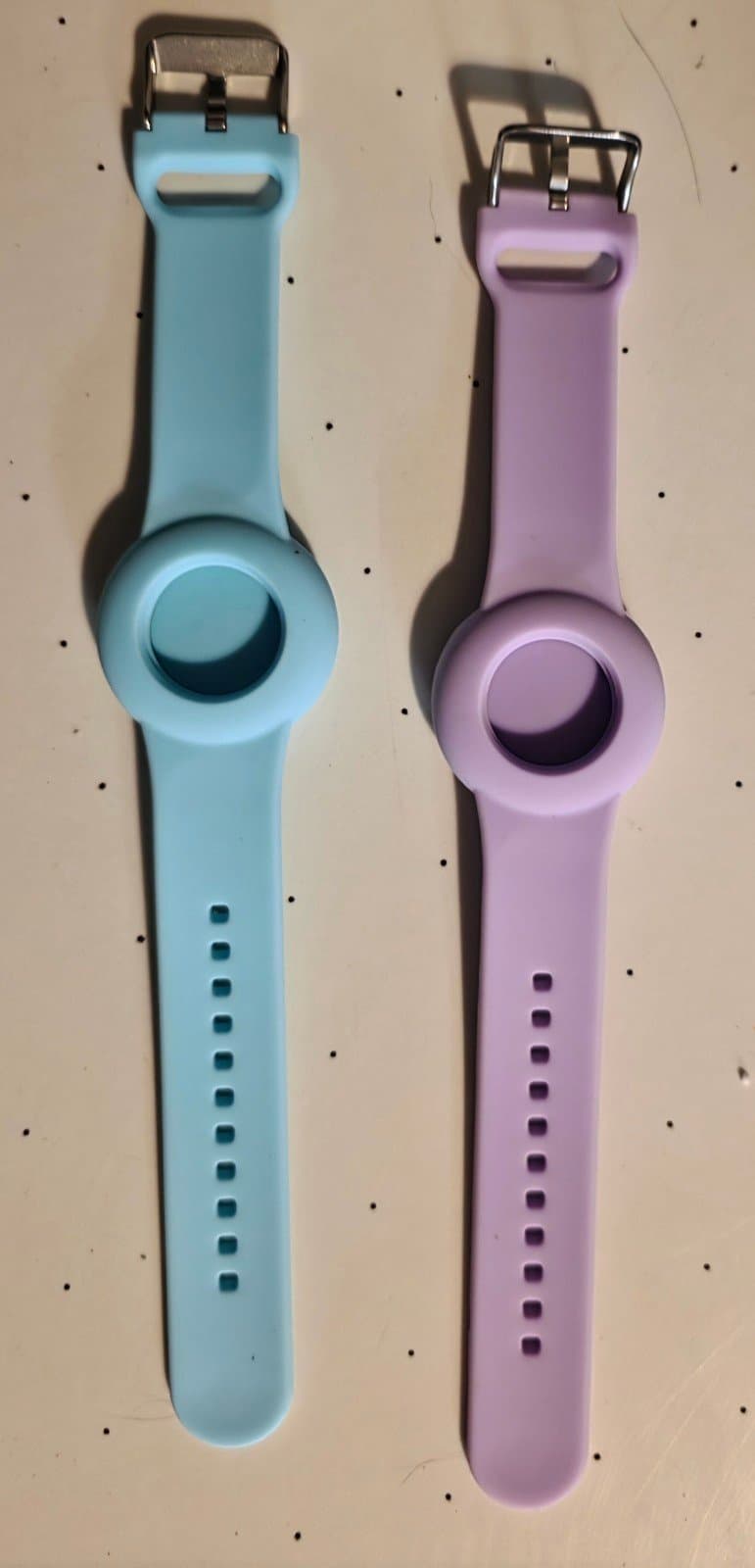 Kids Waterproof Airtag Bracelet Compatible with Apple AirTag, Hidden Silicon Pro - Thumbnail 8