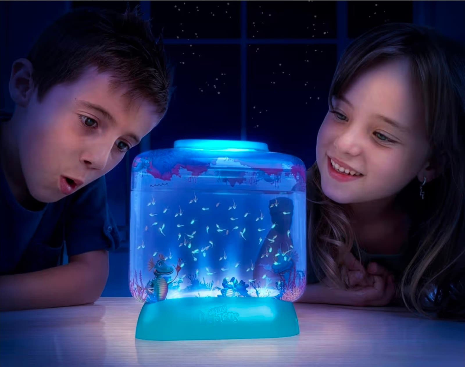 Aqua Dragons Light-Up Deep Sea Habitat - Build an Aquatic Ecosystem - Thumbnail 6