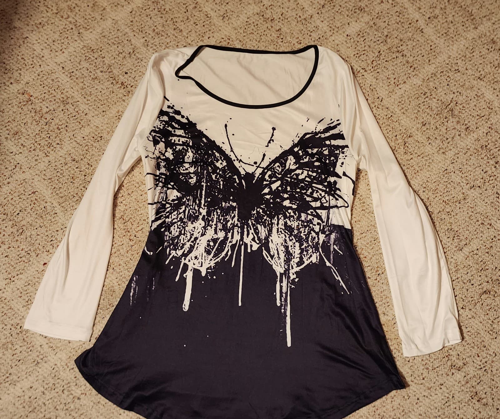 Women's Butterfly Shirt sz XL - Thumbnail 2