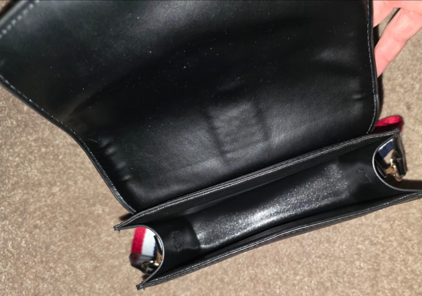 Queen Bee Bag - Thumbnail 3