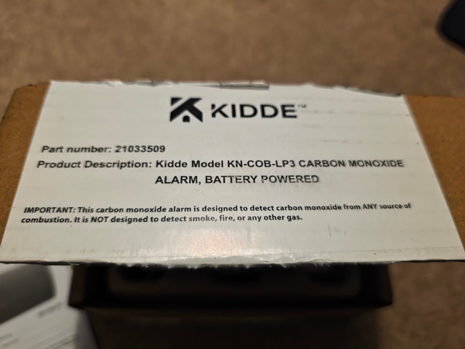Kidde Carbon Monoxide Alarm Battery Powered w/ Batteries & Manual - Thumbnail 4