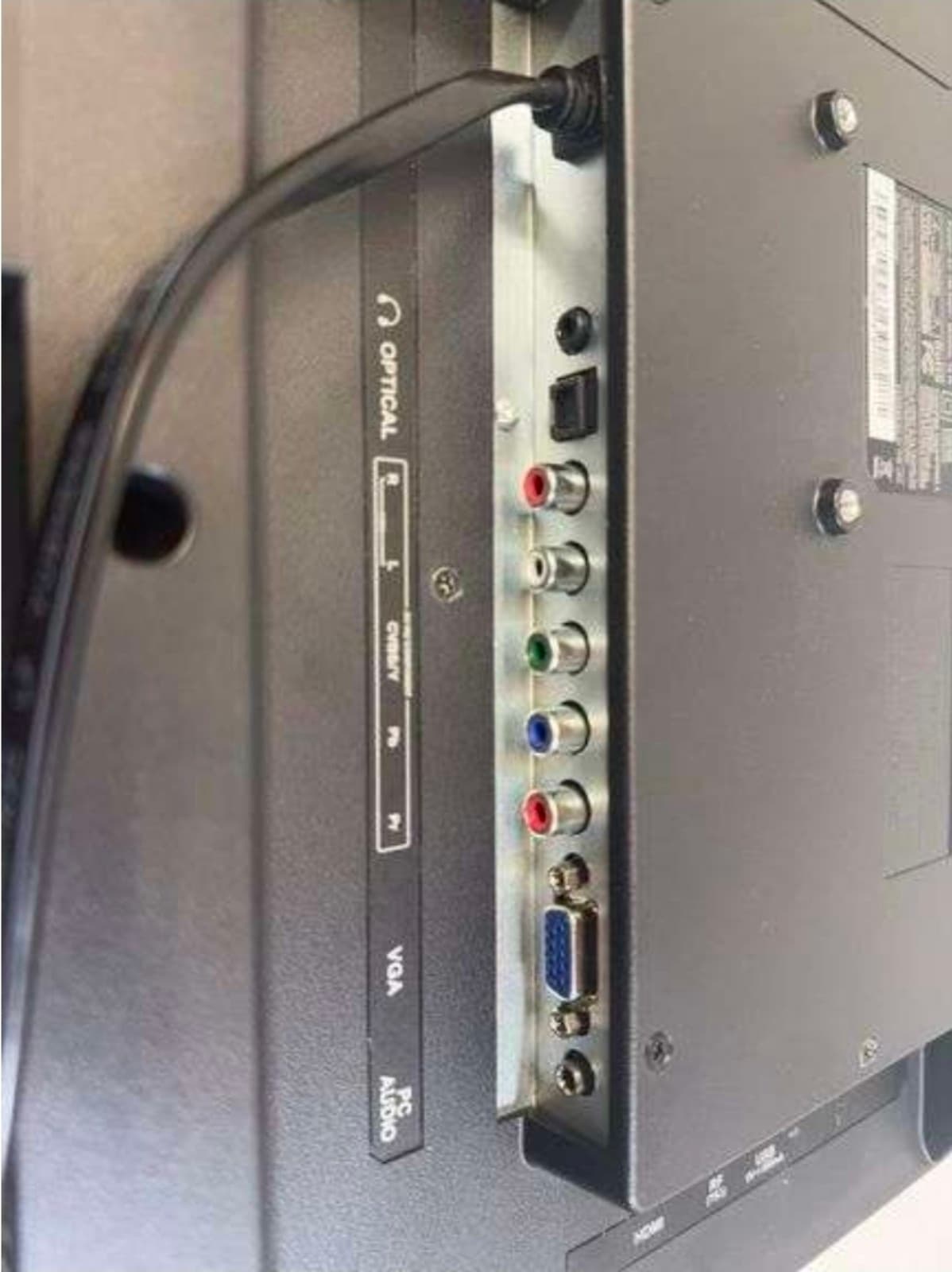 Element ELEFW195 19” 720p LED HD TV PC Monitor HDMI USB VGA AUX RCA + Remote - Thumbnail 4