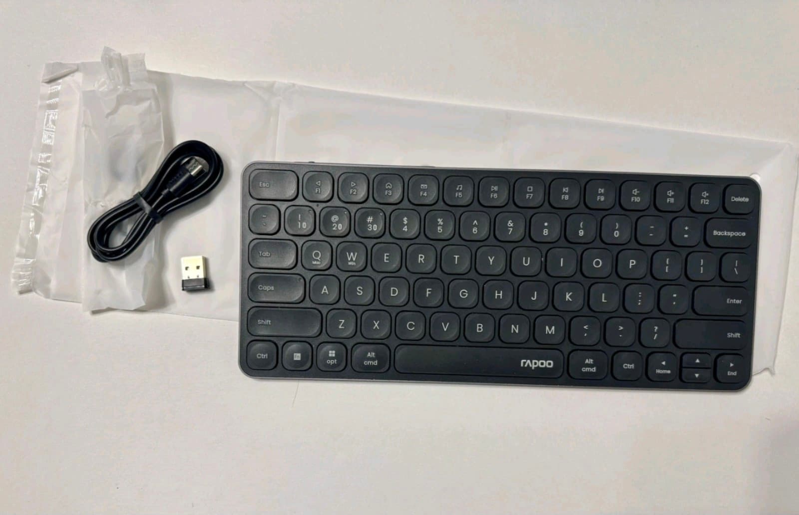 Wireless Keyboard, black, USB/Bluetooth, DE - Image 1