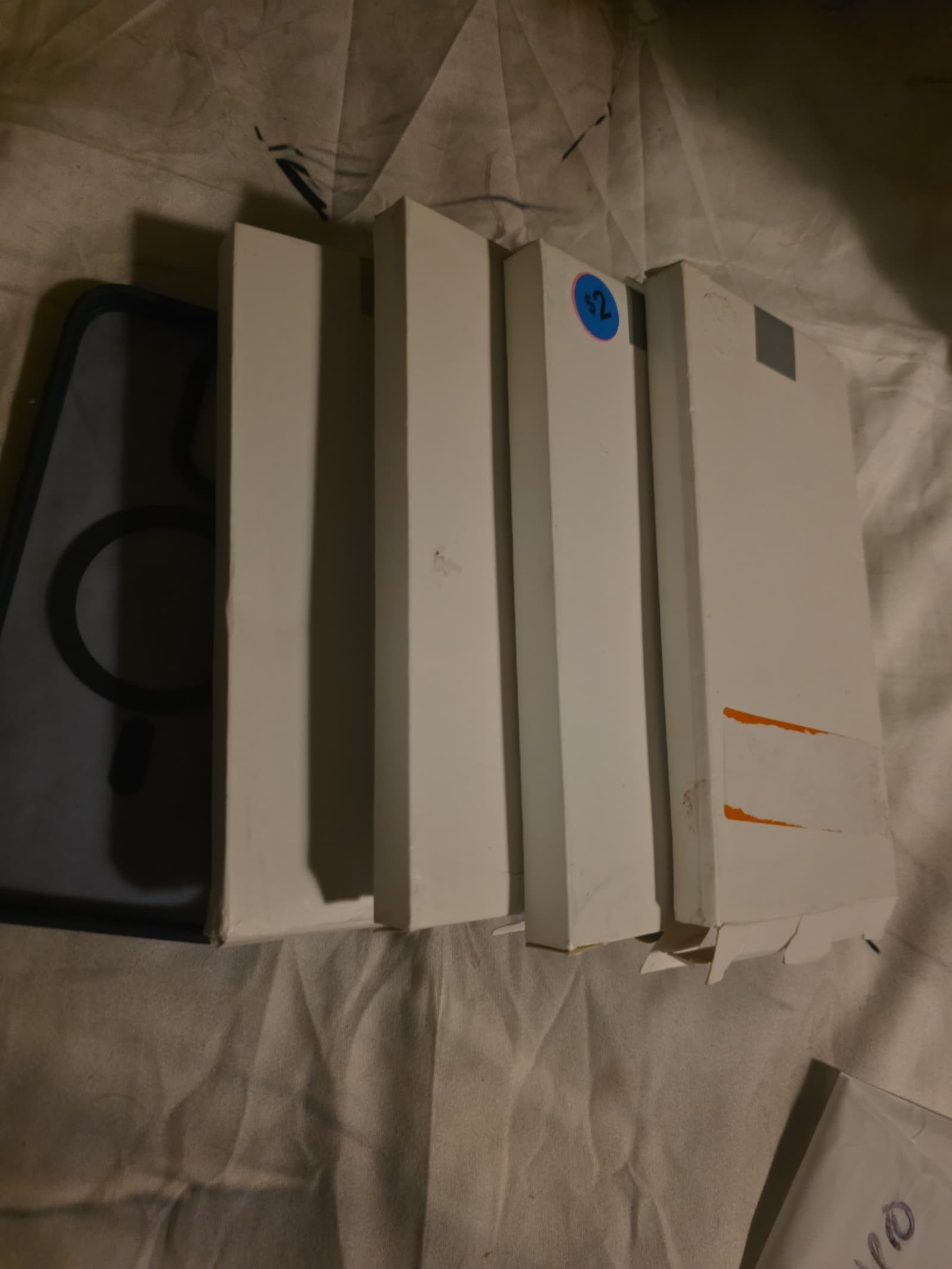 iPhone 15 Case Lot - Thumbnail 3