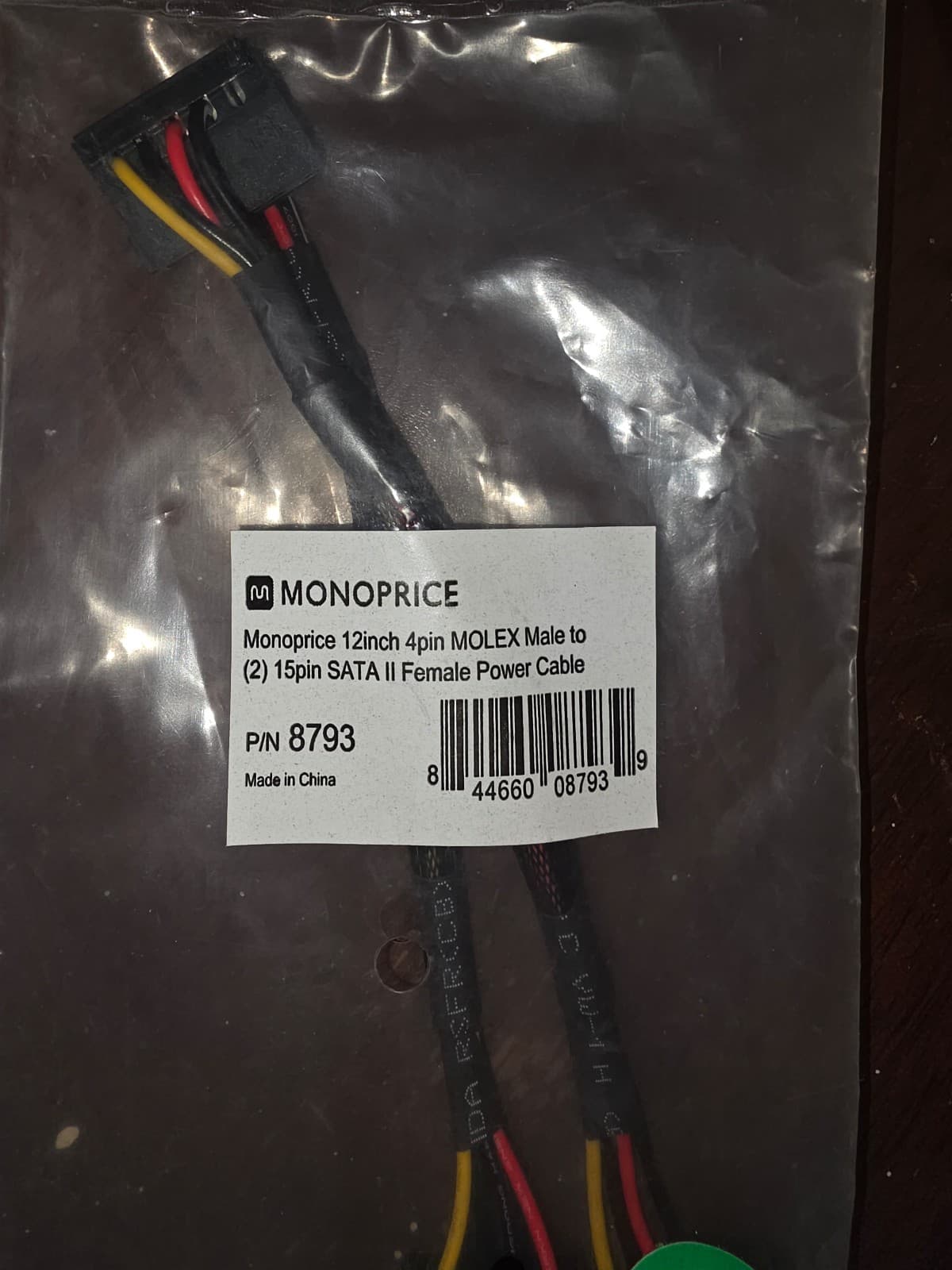 Power Cable 4pin MOLEX Male to 2x 15pin SATA II Female Power Cable - Thumbnail 2