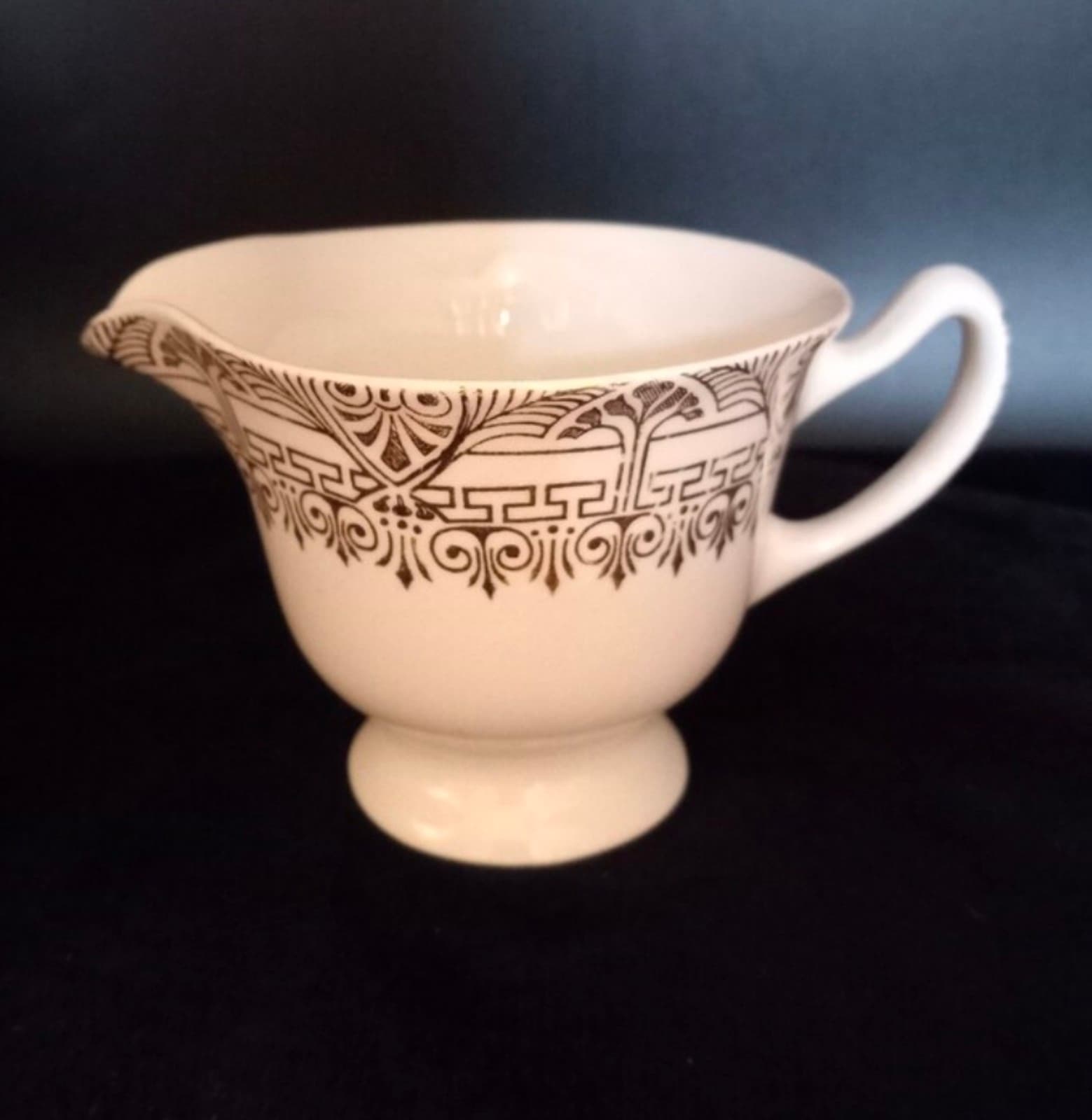 Stetson China Tea Set 22k Gold Greek Key & Shields Pattern - Thumbnail 2