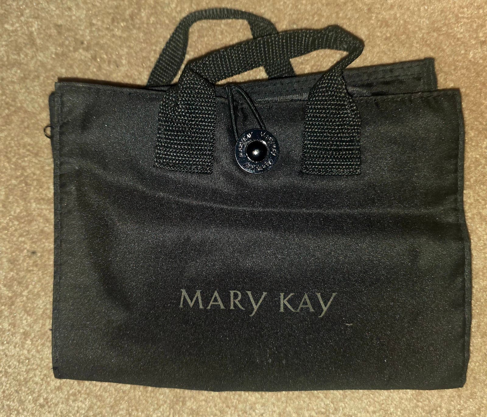 Mary Kay Make-up Bag w/ 5 Brushes - Image 1