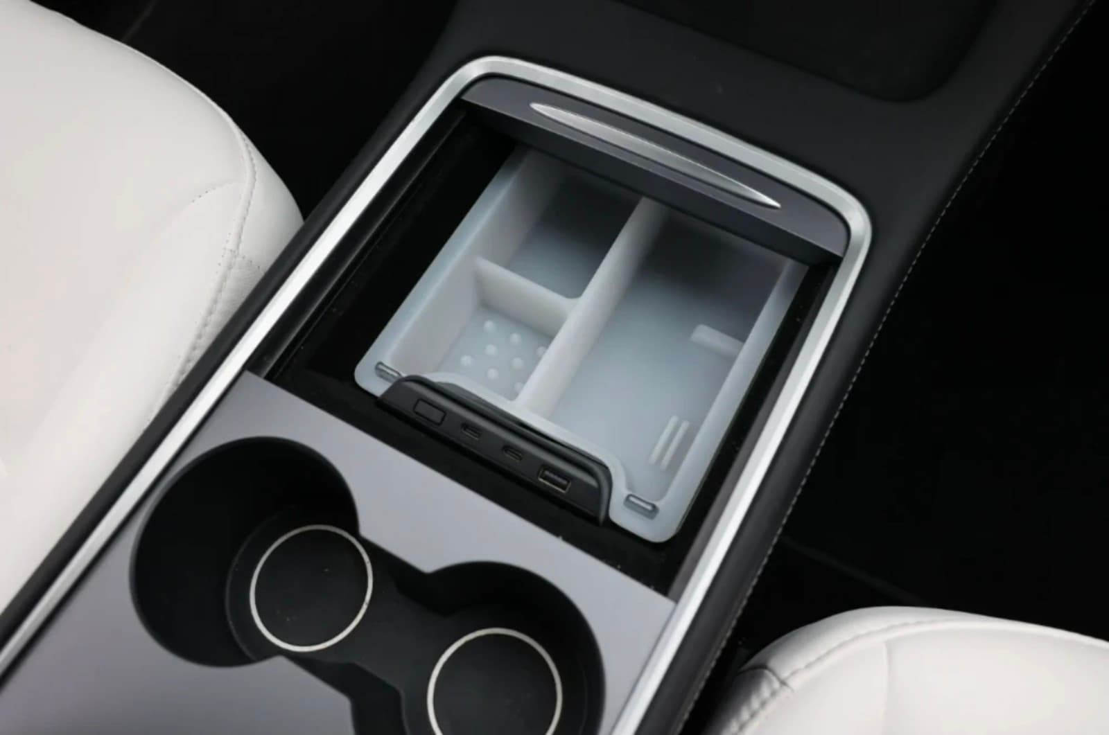 Tesla Model 3 & Model Y Organizer with Cupholder Coasters - Thumbnail 2