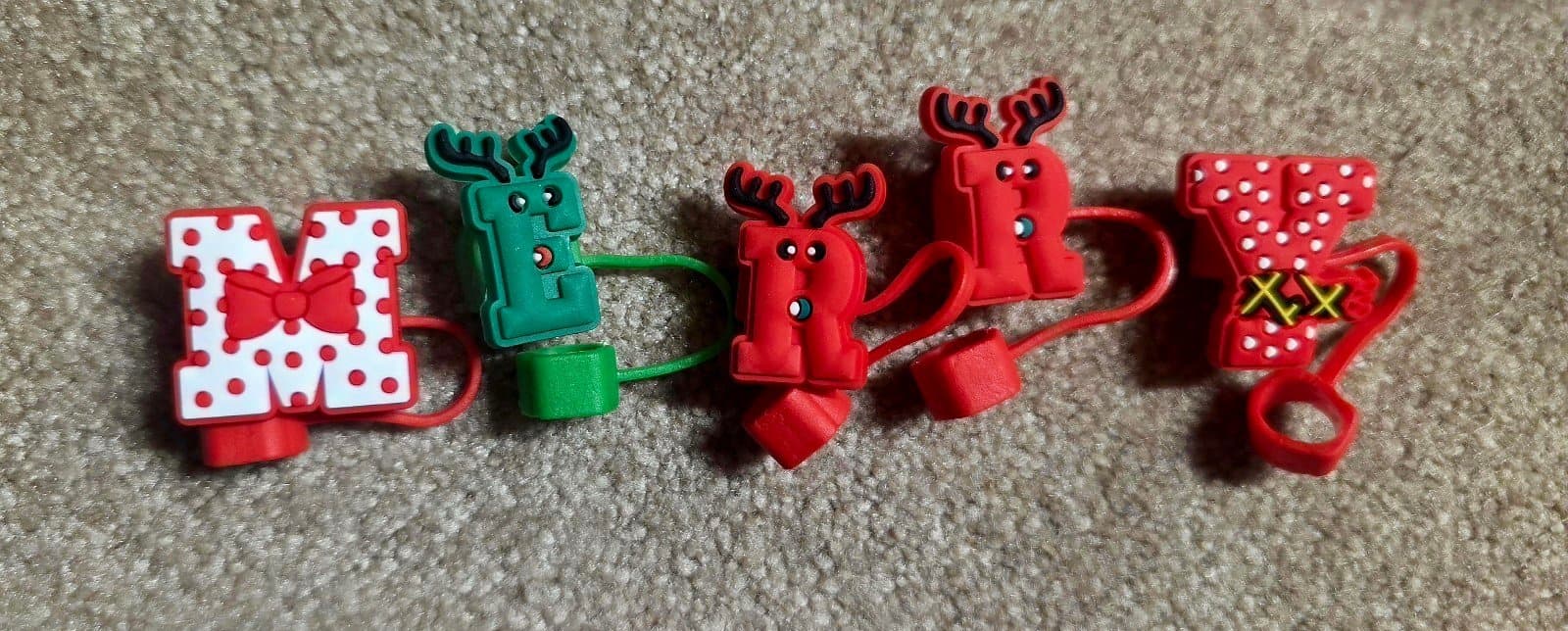 Merry Christmas Stanley Cup Straw Lid - Thumbnail 2