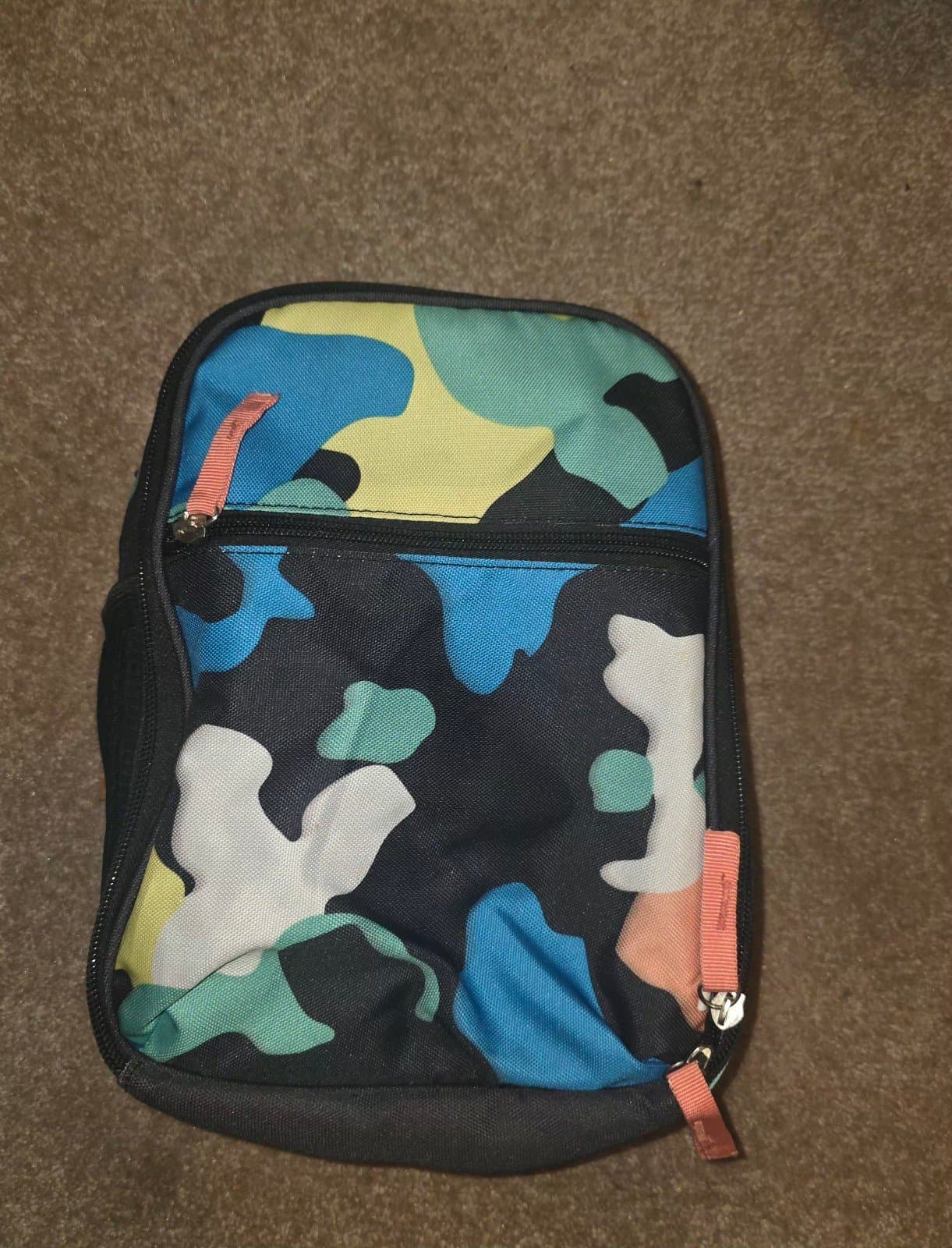 Crckt Vertical Insulated Lunch Tote In Neon Camo, Food Safe With BPA Free Liner - Image 1