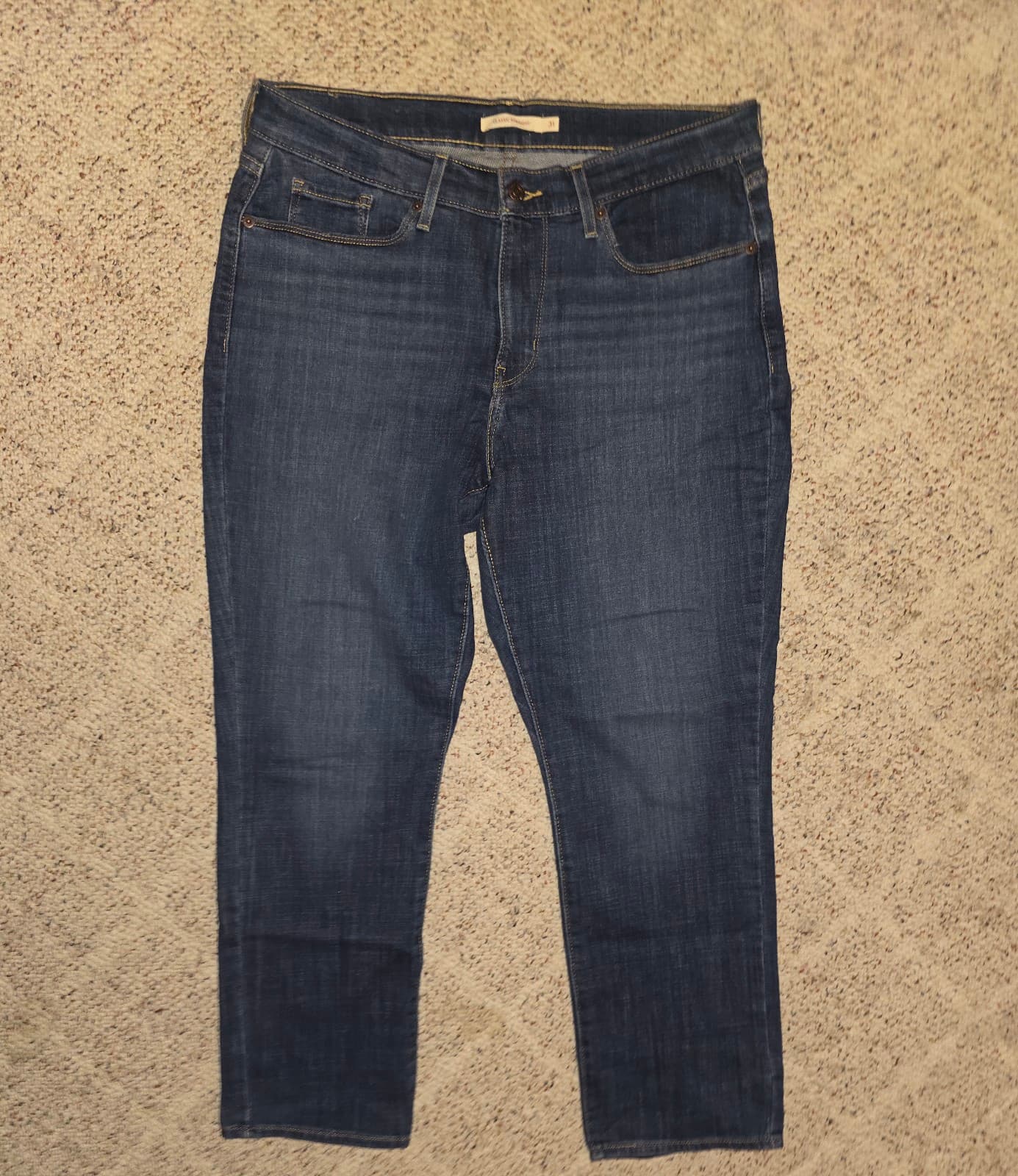 Women's Lee Jeans size 31 short - Image 1