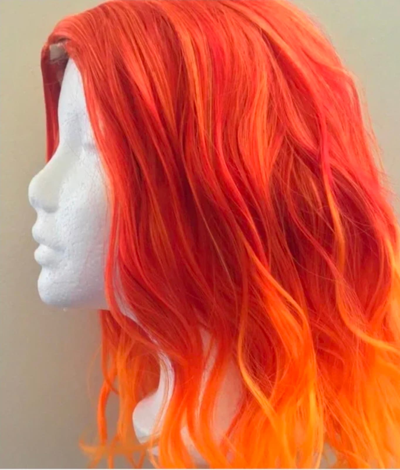 Short Bob Wavy Curly Orange Ombre Wig - Thumbnail 2