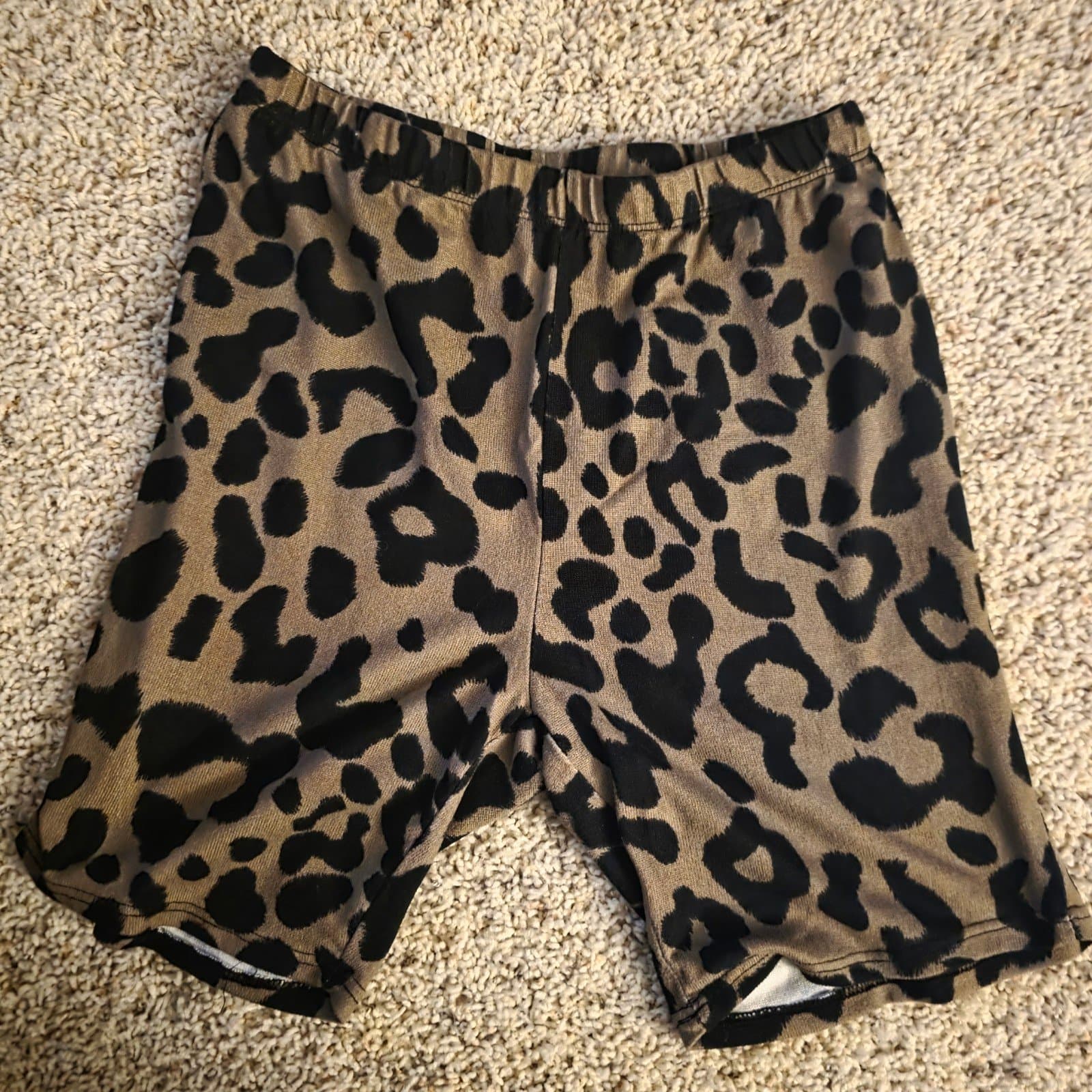 Women's shirts sz Medium - Image 1