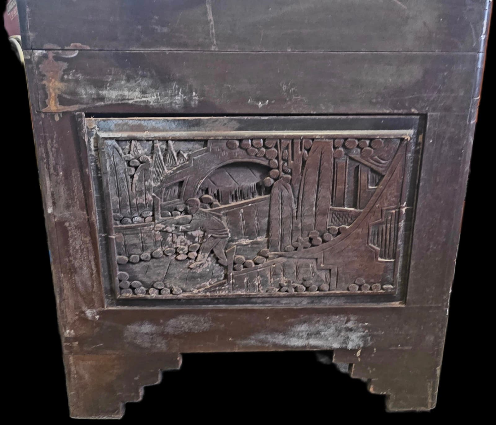 Vintage Chinese Trunk - Thumbnail 4