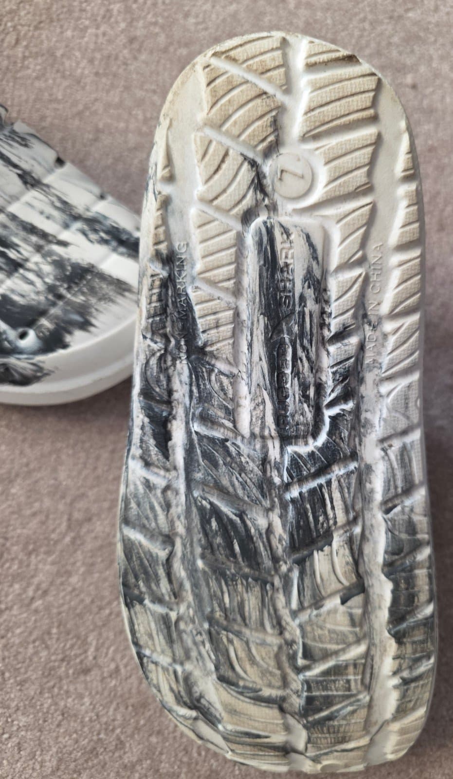 Men's Rugged Shark Fleece Lined Shoes sz 7 - Thumbnail 4