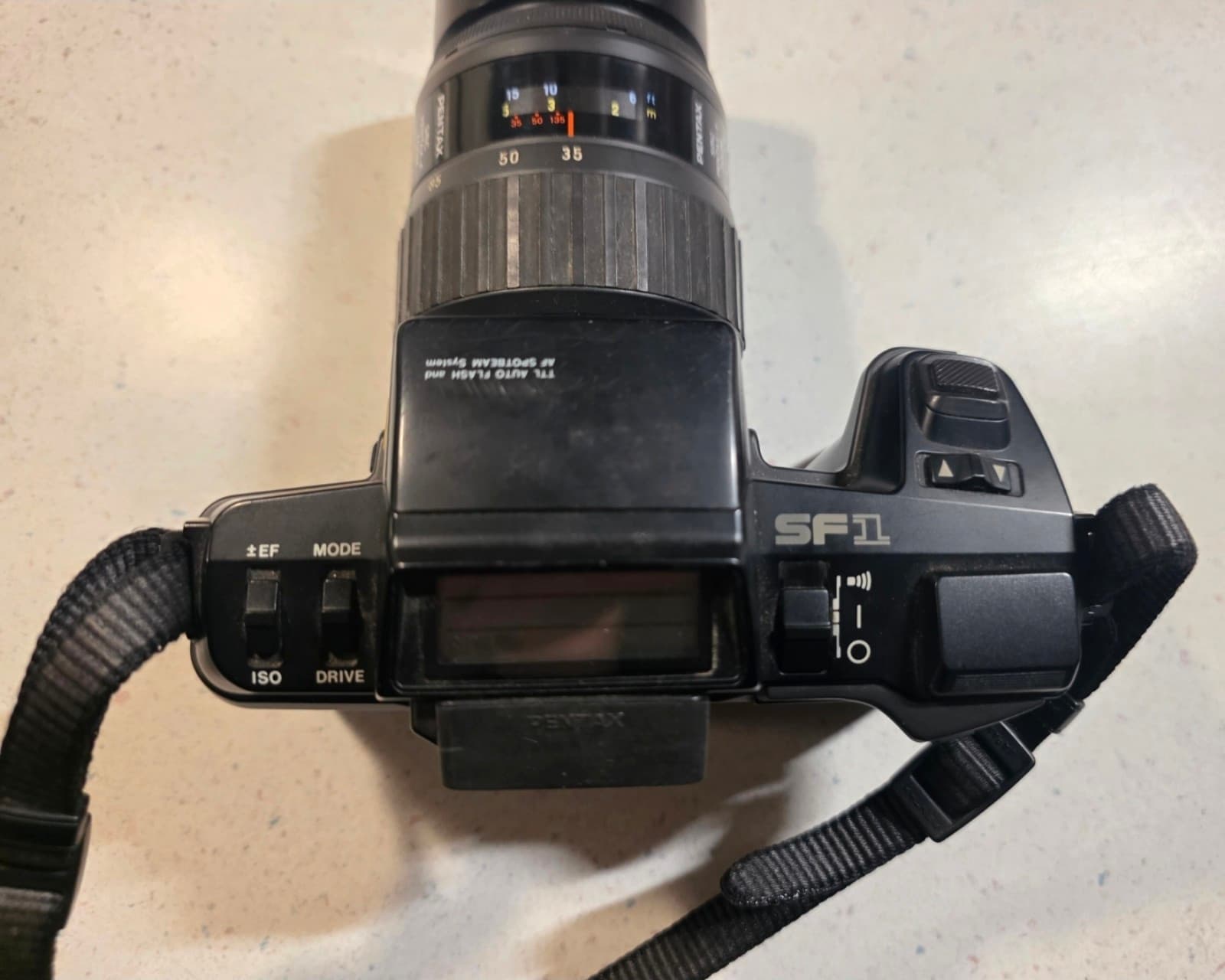 Pentax SF1 35mm SLR Film Camera with 2 lenses - Thumbnail 2