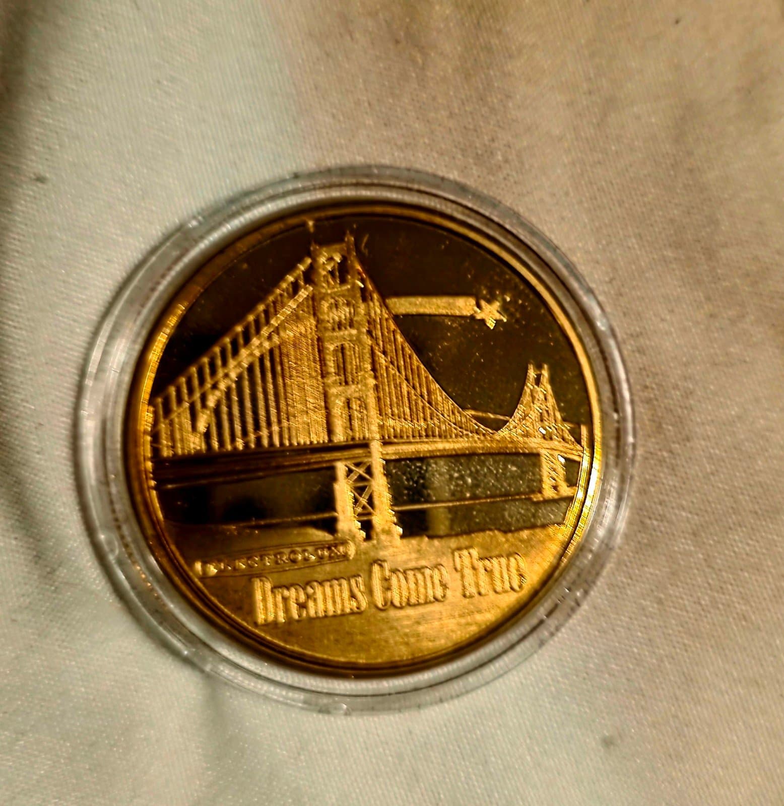 Electrolux 75th Anniversary Coin - Thumbnail 2