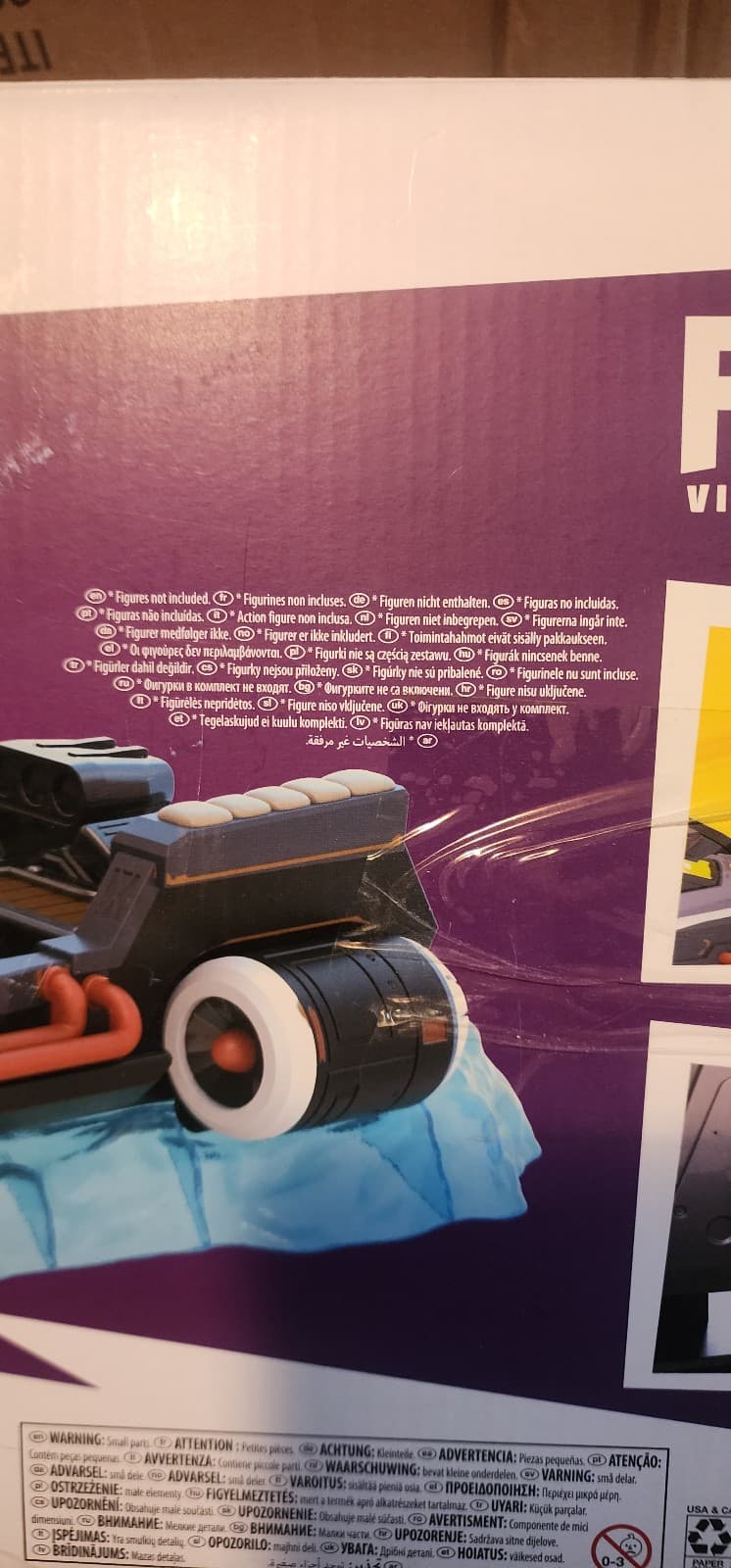 Fortnite Victory Royale Series Motorboat Deluxe Collectible Vehicle - Thumbnail 3