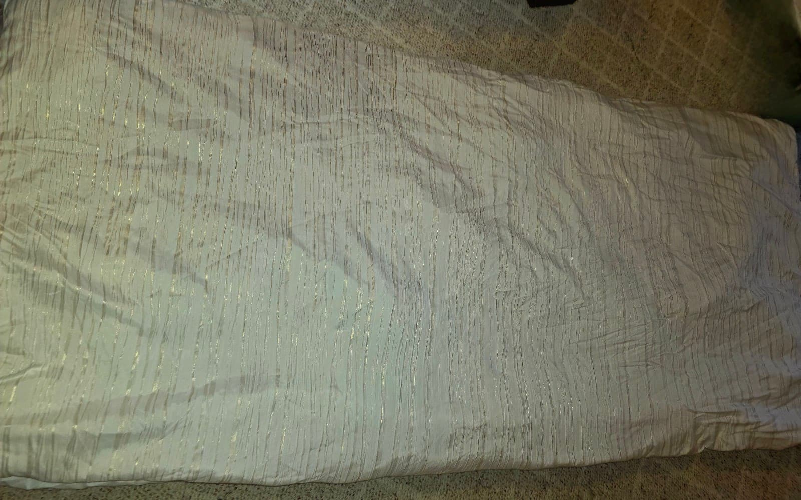 Queen size Comforter from Macys - Thumbnail 5