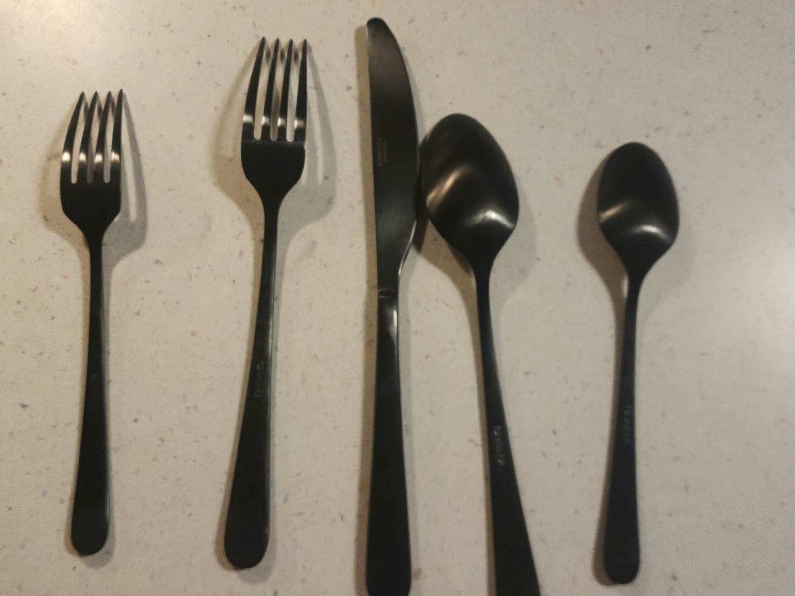 Godinger Silver Flagstaff 18/0 Stainless Steel 20-Piece Flatware Set - Thumbnail 6