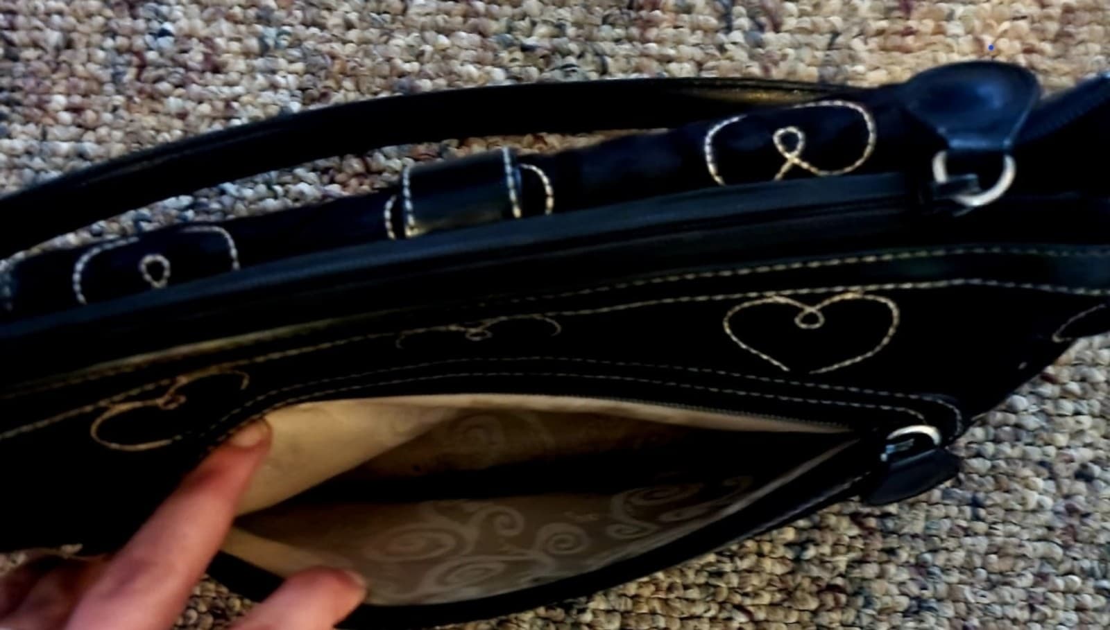 Brighton Heart Shoulder Bag sz S/M - Thumbnail 12