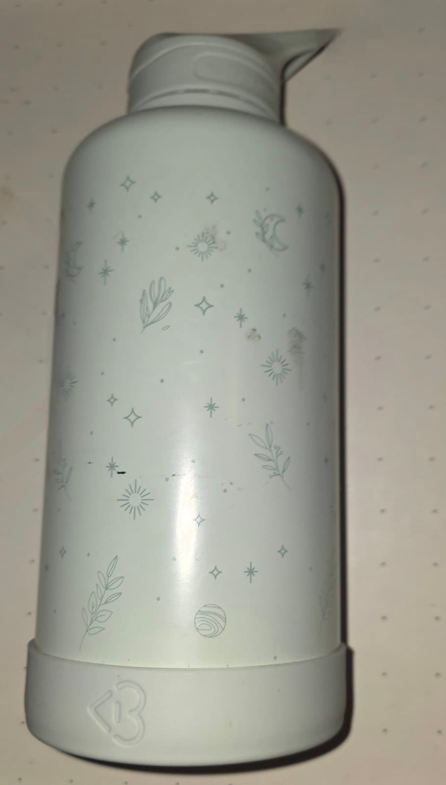 Blogilates 62oz Stainless Steel Water Bottle - Light Mint Green - Thumbnail 3