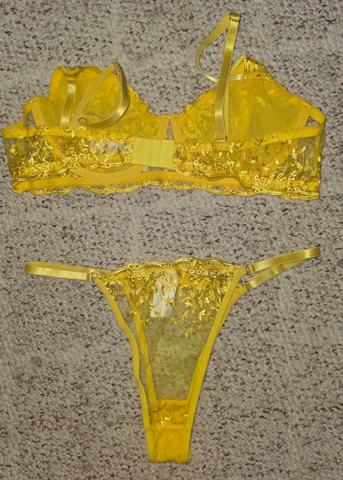 Bra & Panties Set sz Medium - Thumbnail 4