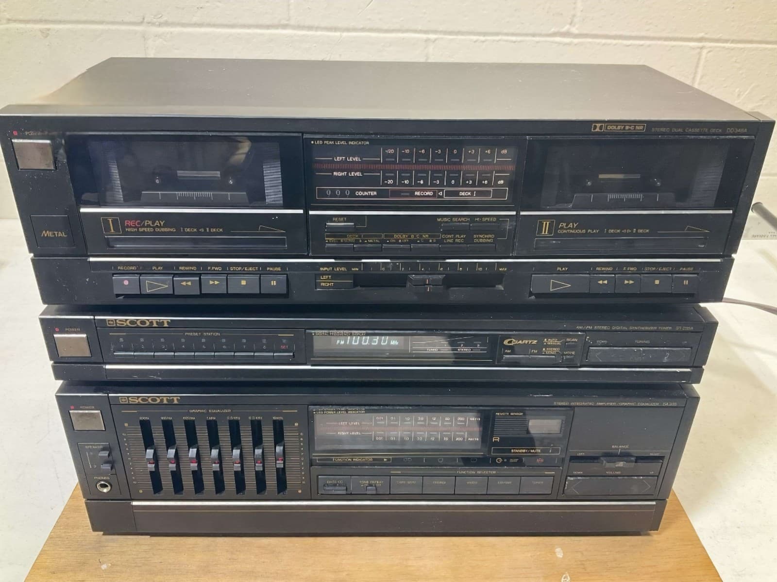 Scott Amplifier Equalizer Synthesizer Cassette Stereo Set - Image 1