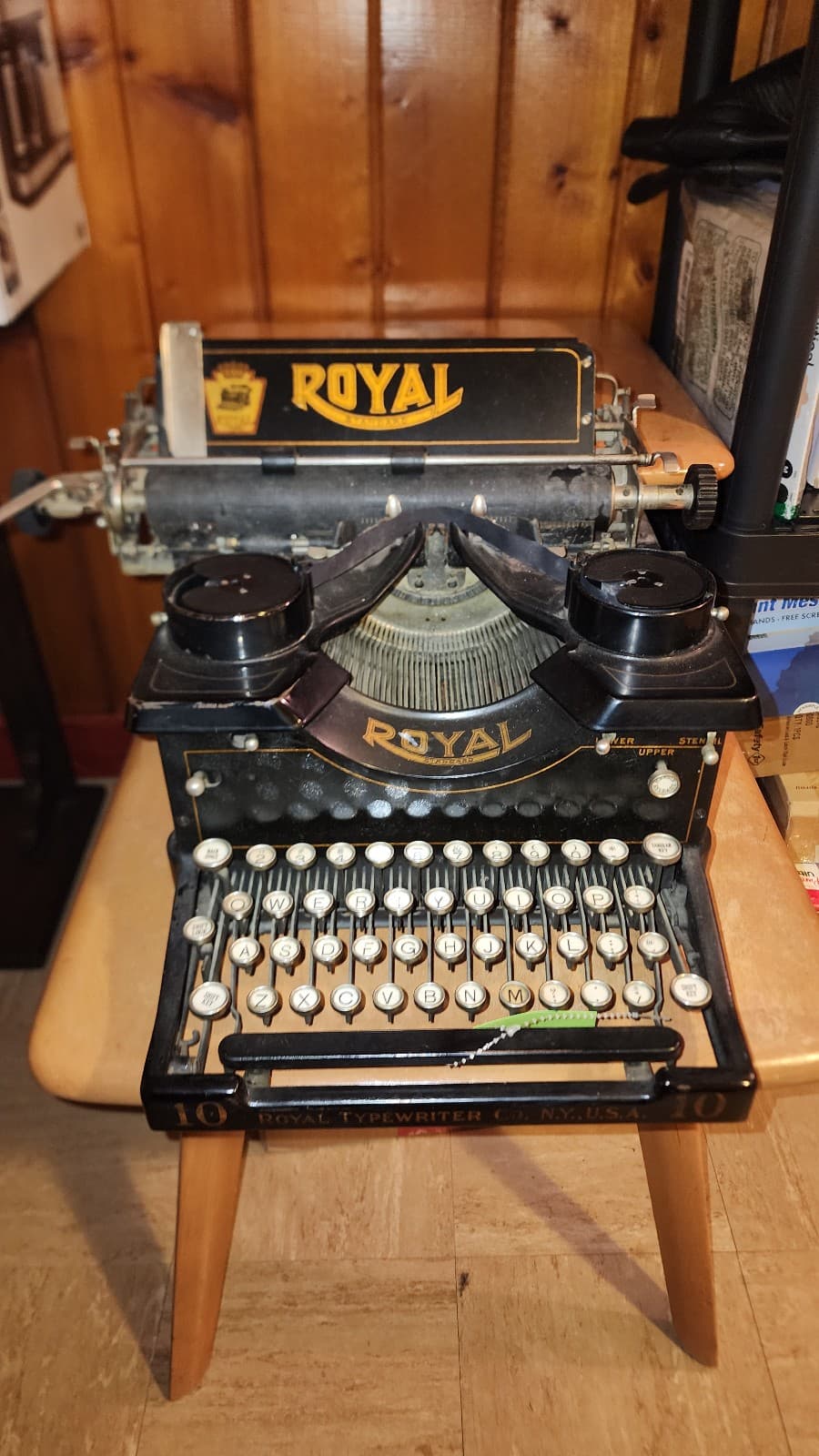 Antique Royal Typewriter Model 1 RARE! - Image 1