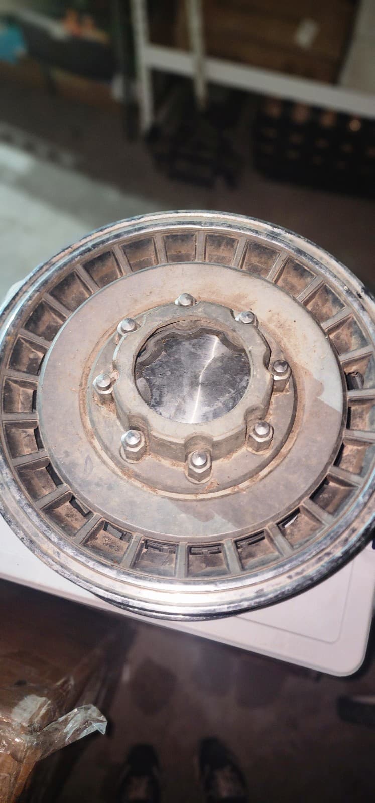 OEM 1987-1994 Ford F350 E350 16" Mag Hubcap Wheel Covers #0L p/n FOTA-1130-BA - Thumbnail 5