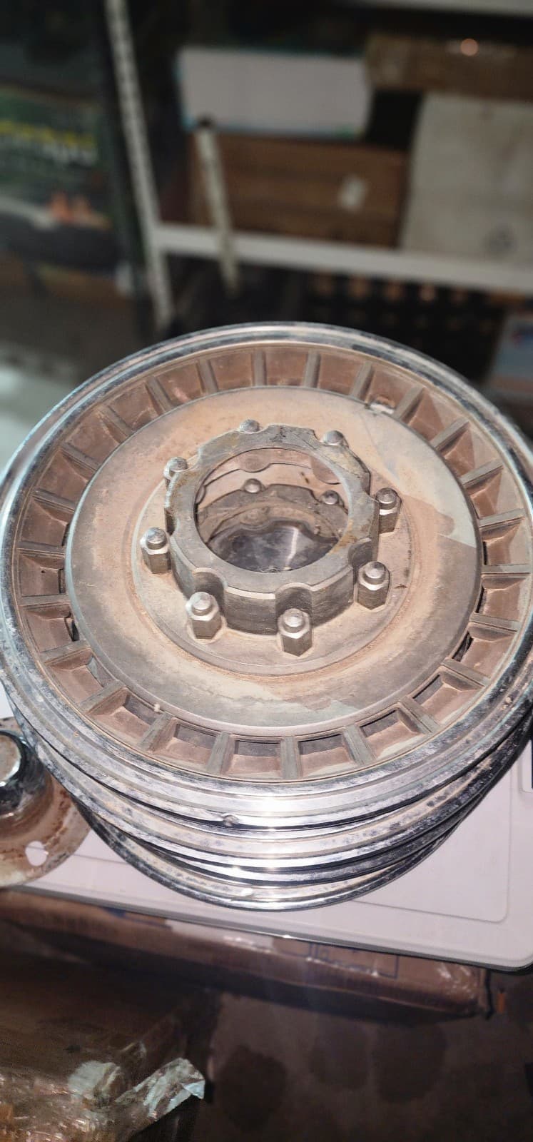 OEM 1987-1994 Ford F350 E350 16" Mag Hubcap Wheel Covers #0L p/n FOTA-1130-BA - Thumbnail 7