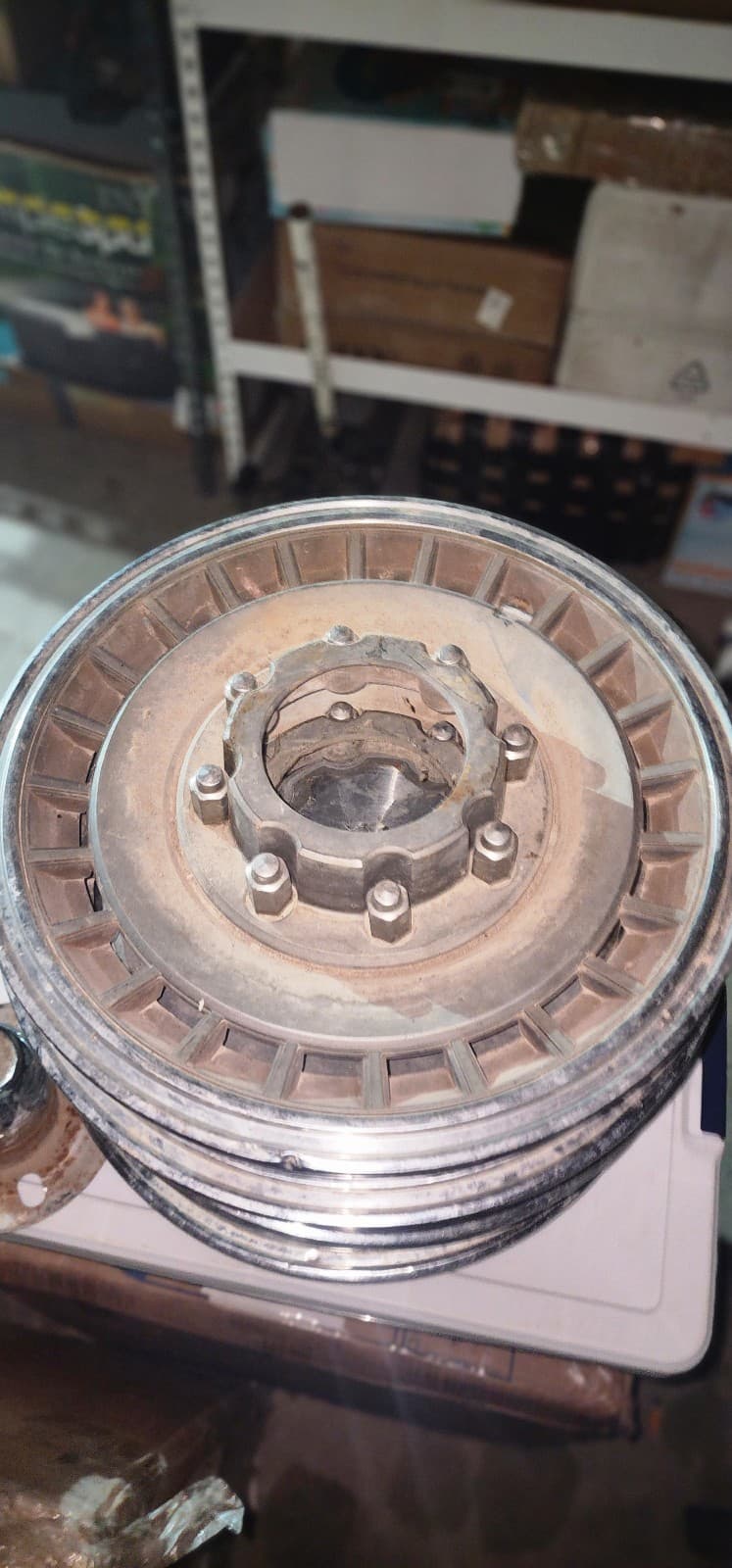 OEM 1987-1994 Ford F350 E350 16" Mag Hubcap Wheel Covers #0L p/n FOTA-1130-BA - Thumbnail 8