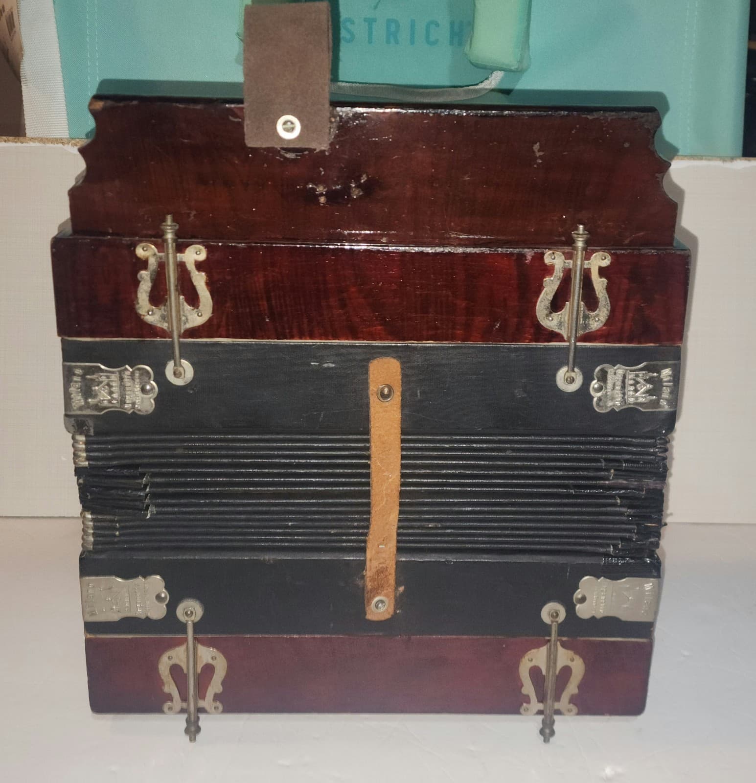 Milano Organetto 3 Row , 31 Button Accordion - Thumbnail 4