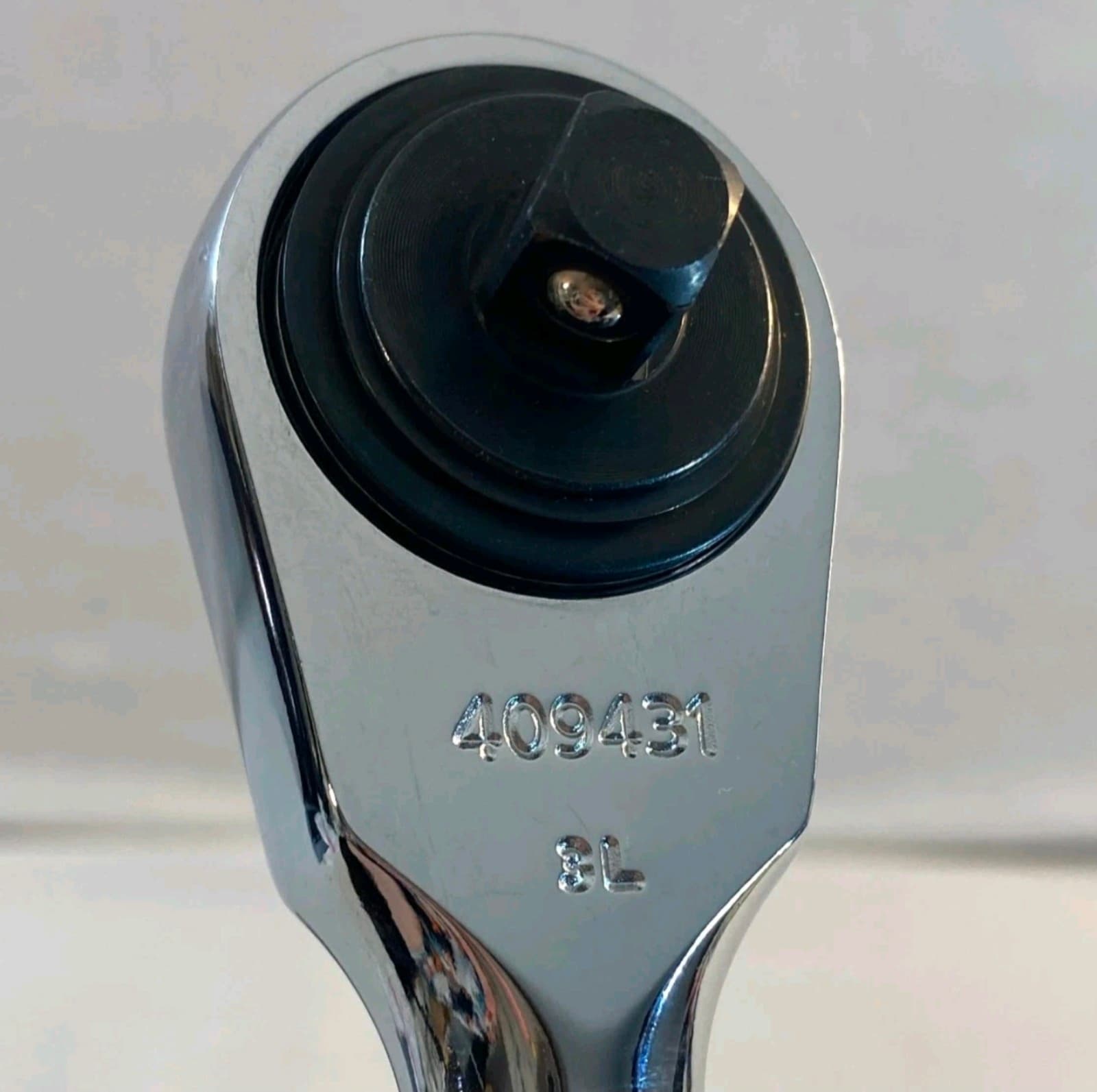 Kobalt Double Drive Ratchet + Sockets - Thumbnail 5