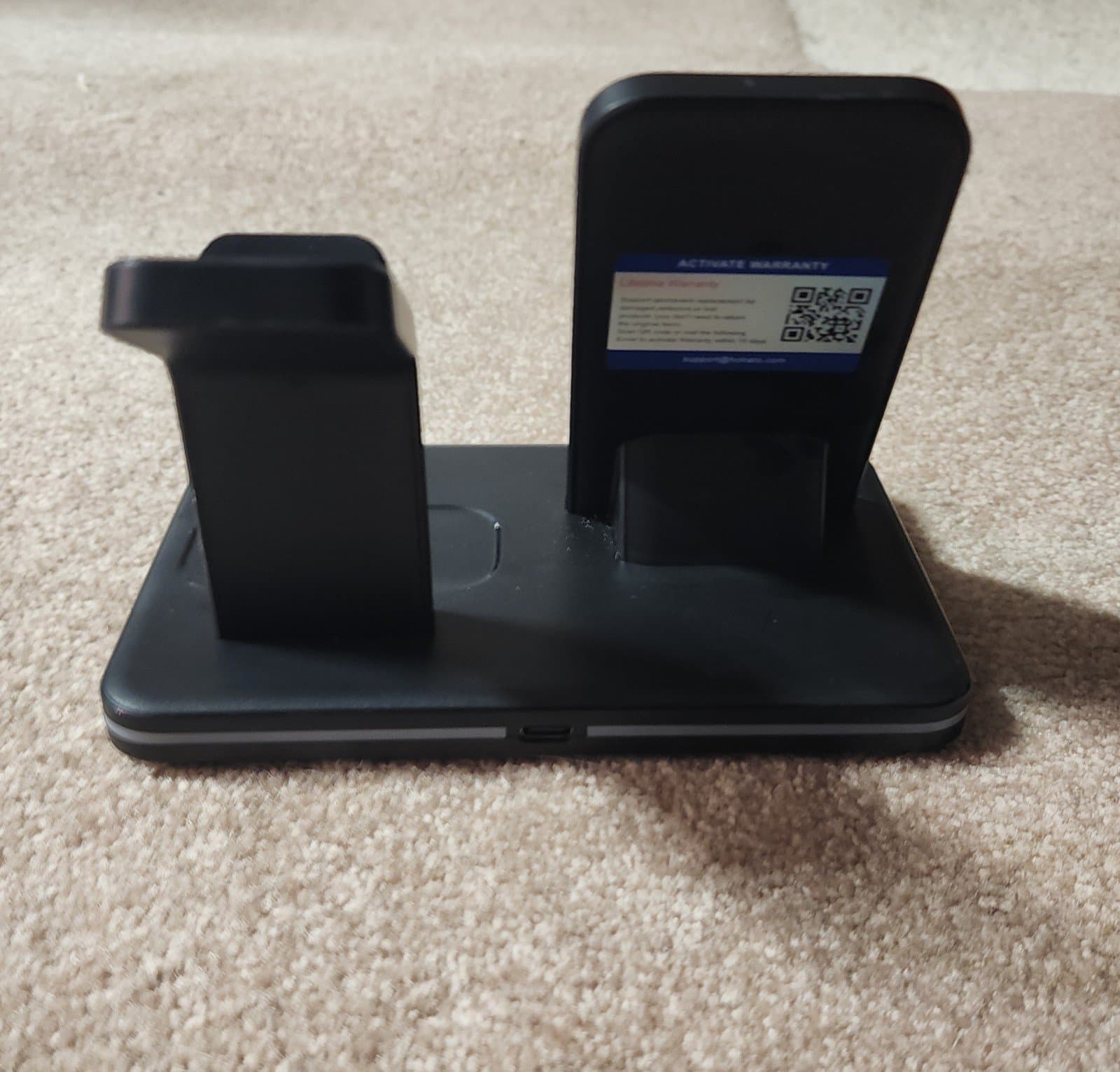 3-in-1 Apple Charging Dock - Thumbnail 4