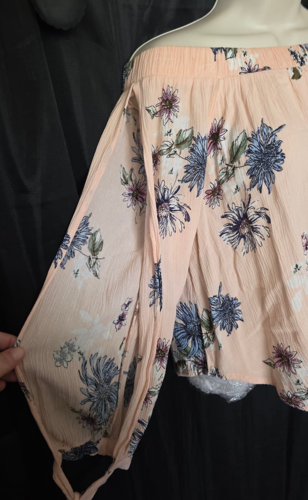 Women's Dress Shirt sz Large by HIP - Thumbnail 3