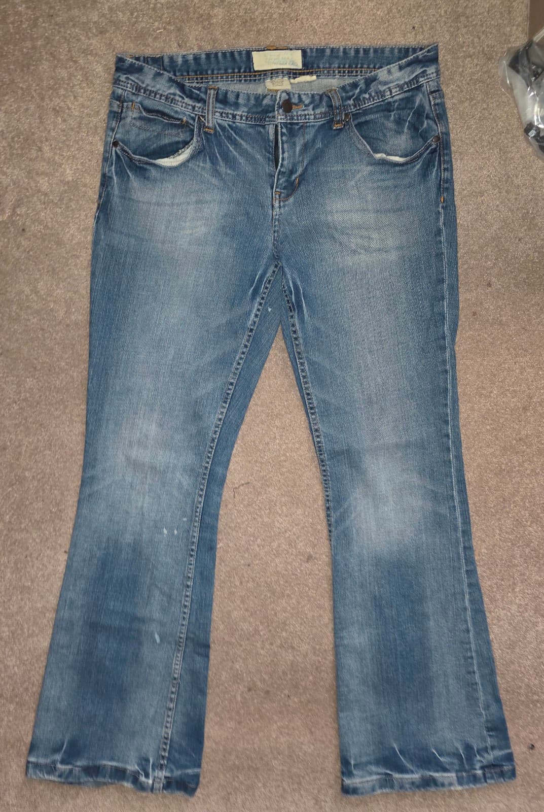 Women's Flare Leg Jeans sz 11/12 Maurices - Thumbnail 2