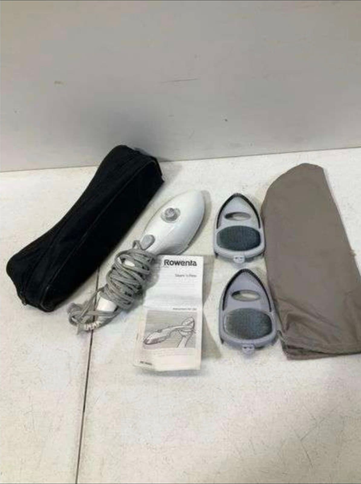 ROWENTA Steam 'n Press Garment Steam Fabric Brush Travel Portable - Image 1