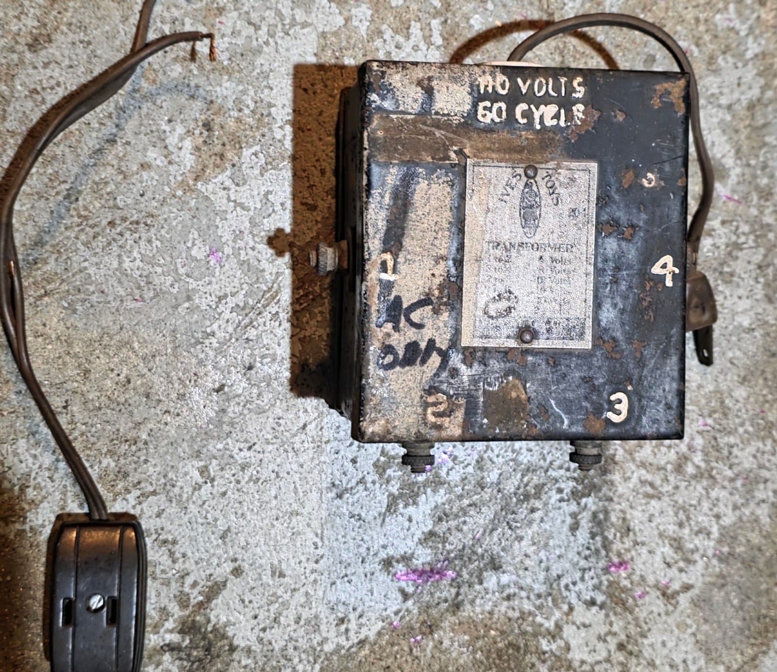 Vintage Ives Toy Transformer - Image 1