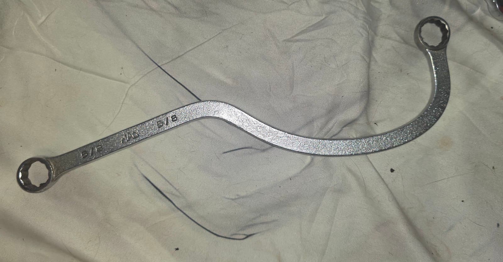 Mac Tools Manifold and Starter Wrench 5/8 - Thumbnail 2