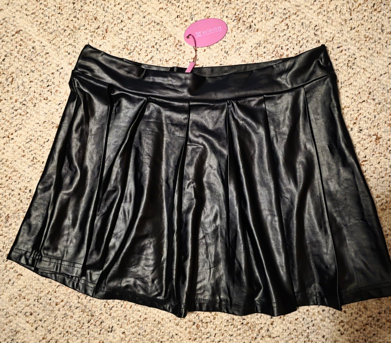 Mini Skirt Women's Black sz Large Avid Love - Thumbnail 4