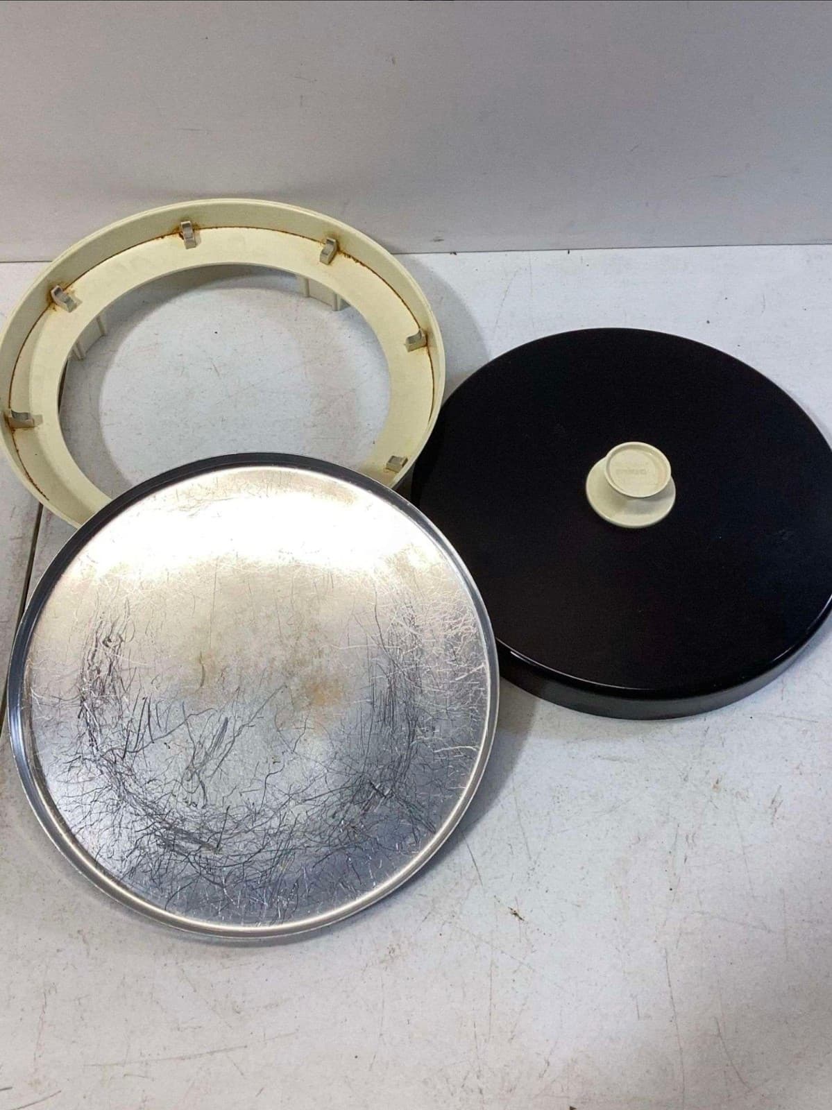 Raytheon Micro 21 Microwave Pizza Oven Vintage Baking - Image 1