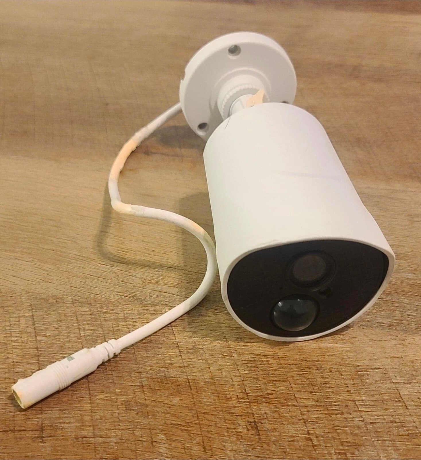 Night Owl 1080p WCM-C20W-BU-JUN Wireless Security Camera Only - Image 1