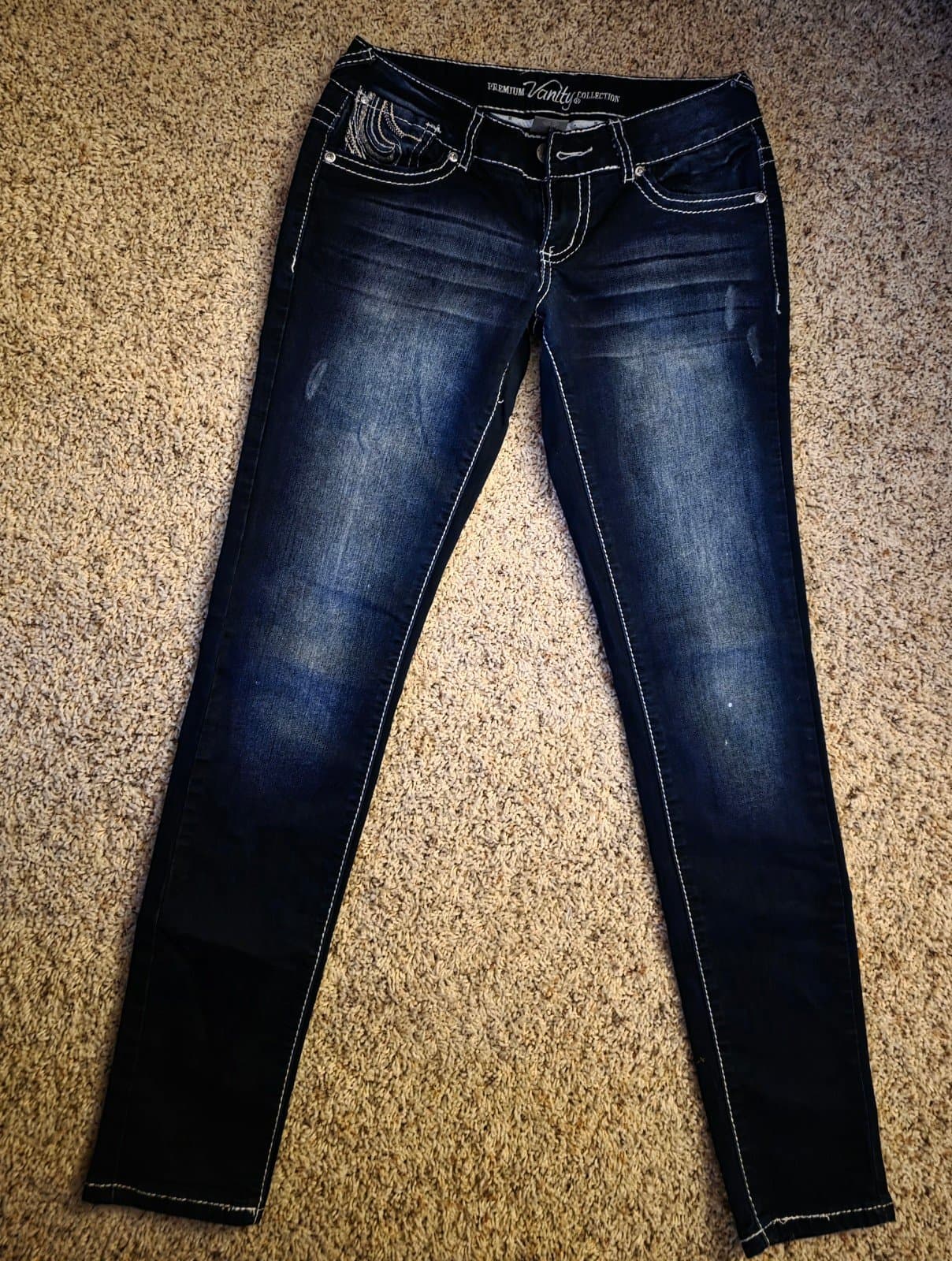 Vanity Jeans Straight Leg size 27/32 - Image 1