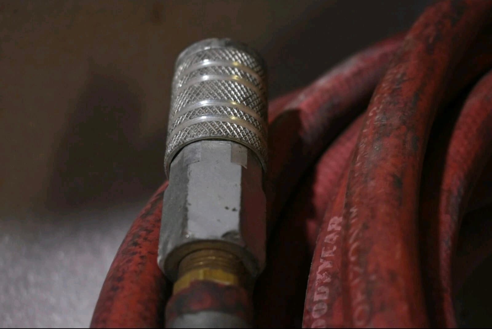 Goodyear Horizon Air Hose w/QD Couplings 1/2" Inside Diameter, 200 PSI, (50FT) - Thumbnail 3