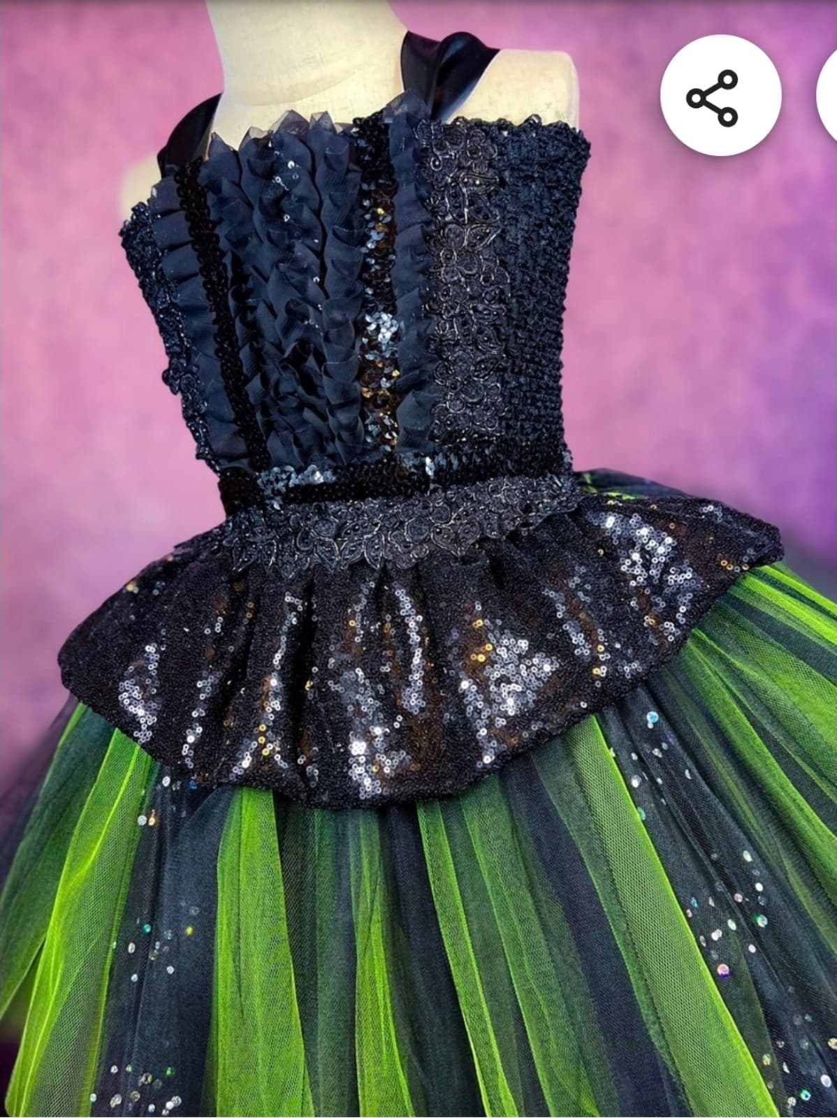 Girls Light up Witch Costume size 4/6 - Thumbnail 4