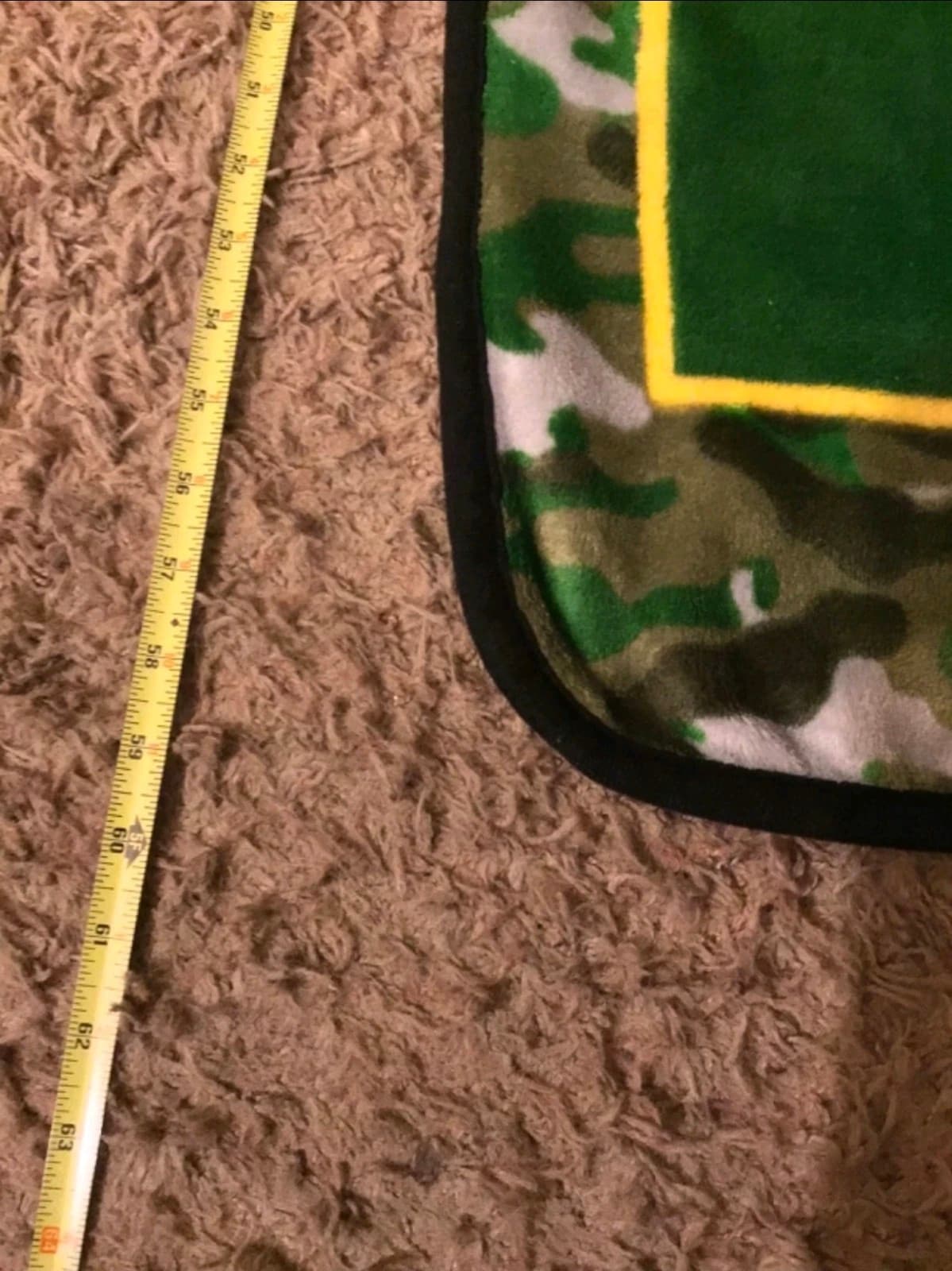 Vintage John Deere Fleece Throw Blanket Tractor Green Camouflage 60” X 46” - Thumbnail 2