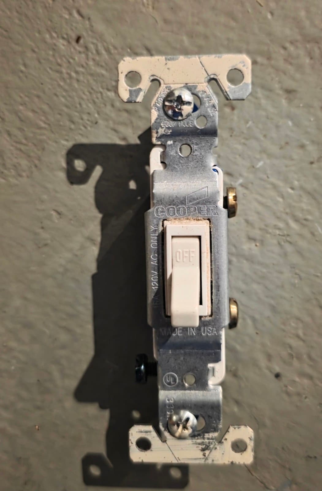 Cooper single-pole toggle light switch x15 - Thumbnail 6