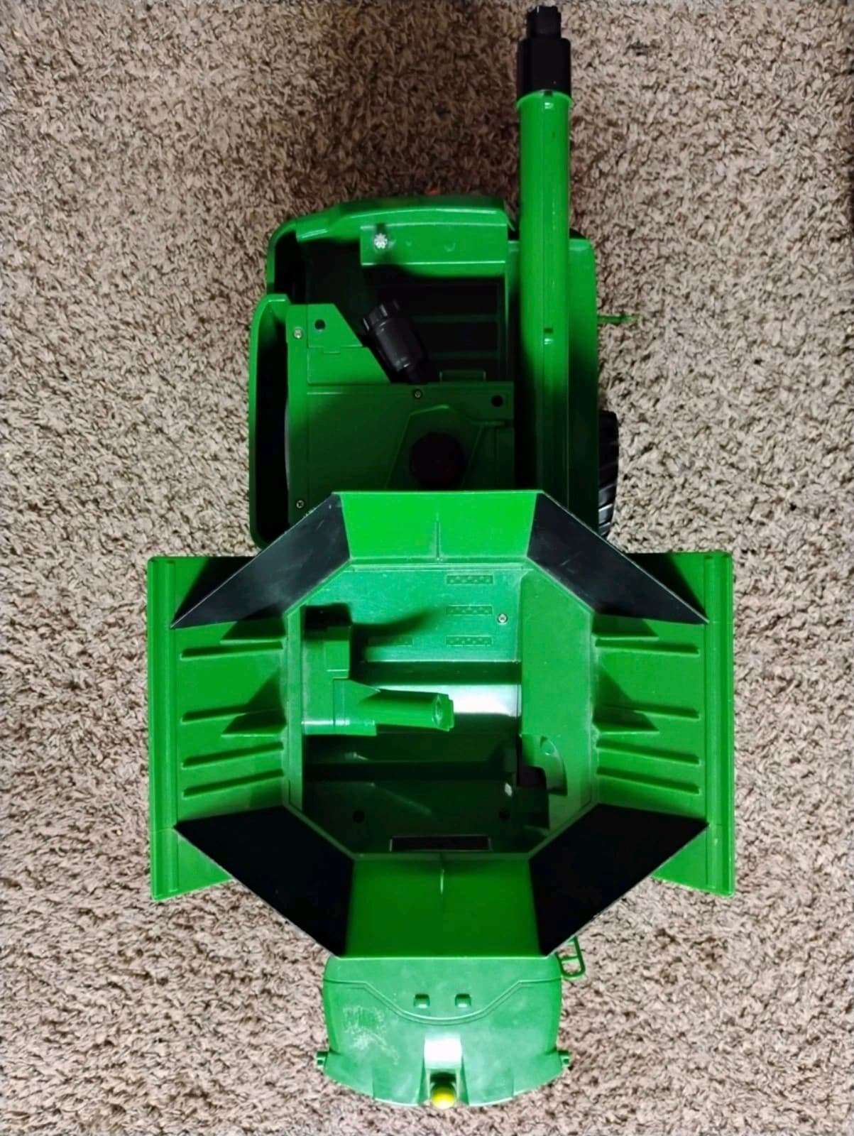 Bruder John Deere S670 Combine Harvester Farm Toy - No heads - Thumbnail 2