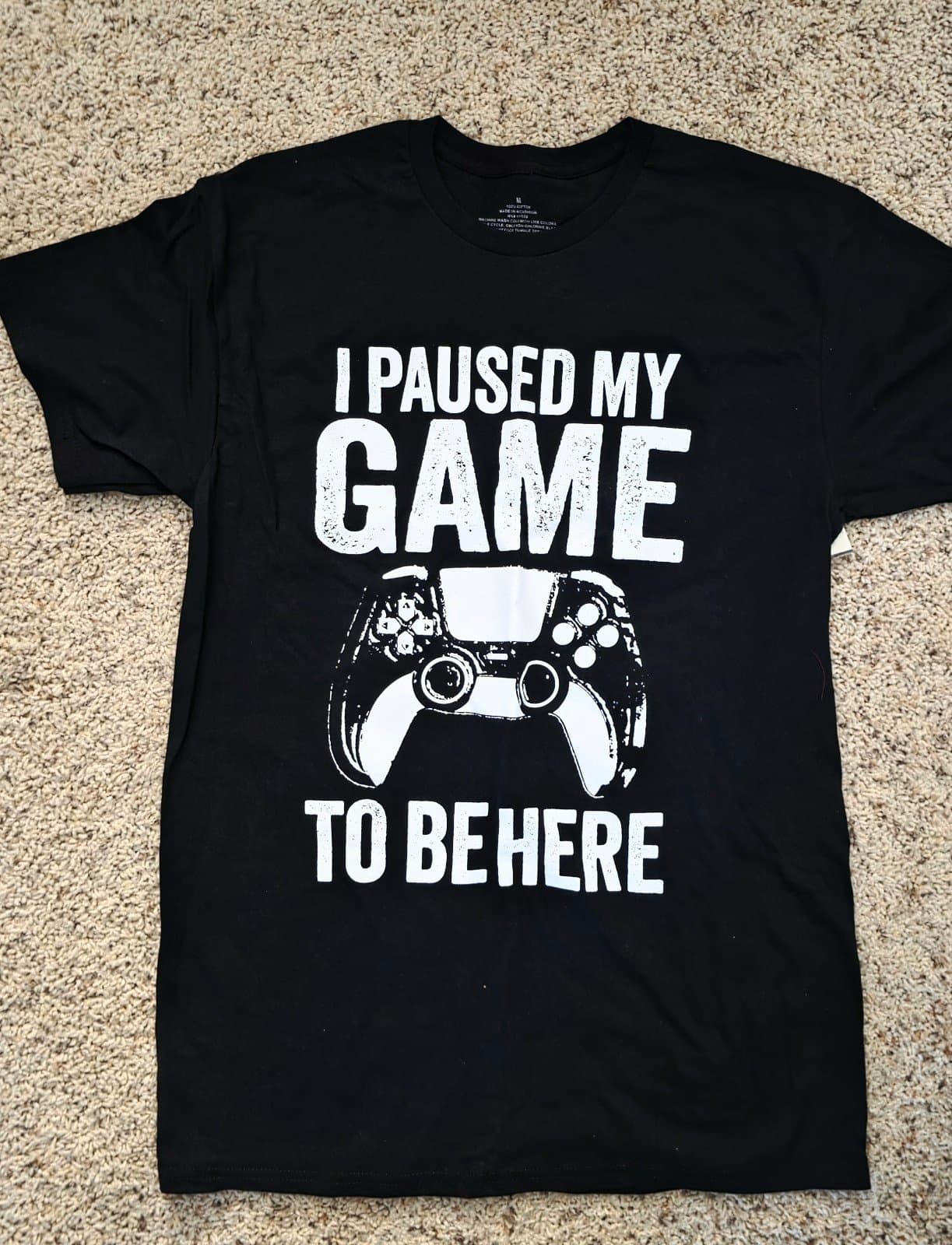 T-Shirt Mens sz M Funny I Paused My Game - Image 1
